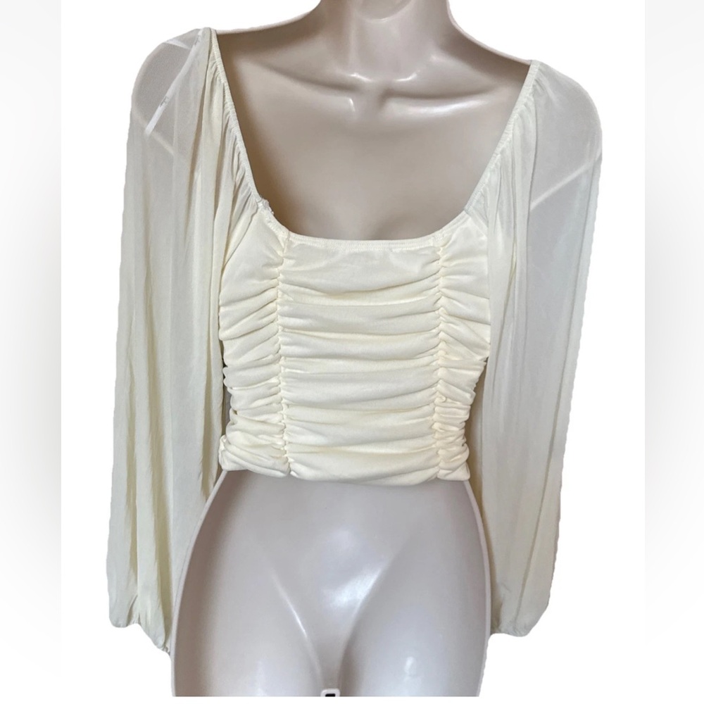 Lulu's Cream Ruched Blouse - Picture 5 of 9